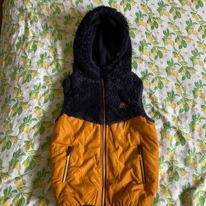 Kids vest